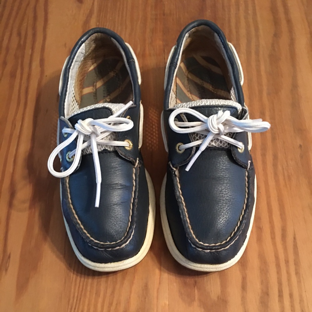 Sperry top sided boat shoes